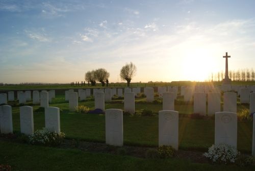 divisional cemetery 01